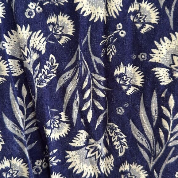 Universal Thread Peplum Blue Floral Balloon Sleeves Blouse with ruffles - Picture 6 of 9